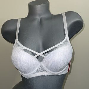 PUSH UP LACE GENTLE T-SHIRT BRA UNDERWIRE. ILYS LUMIE BRAND. NWT